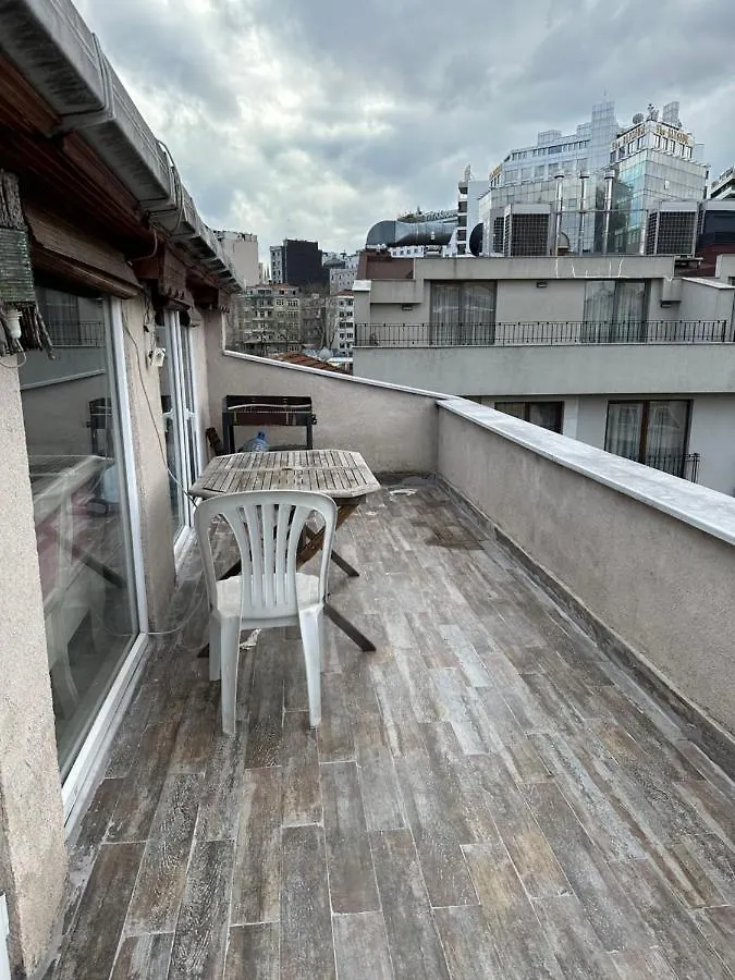 Rabo Apartment Istanbul